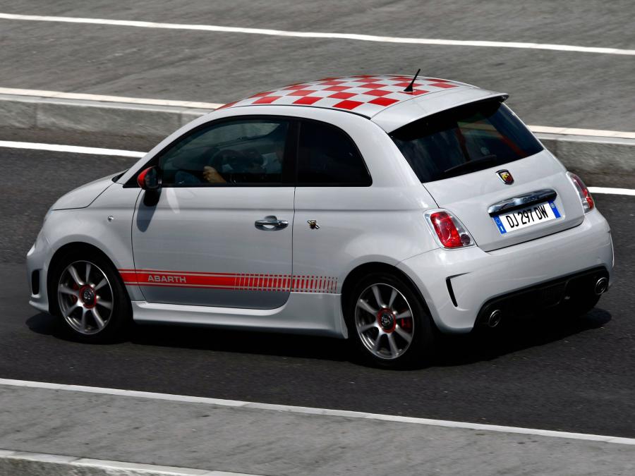  Abarth 500 Opening Edition 2008 года  (фото 5 из 7)